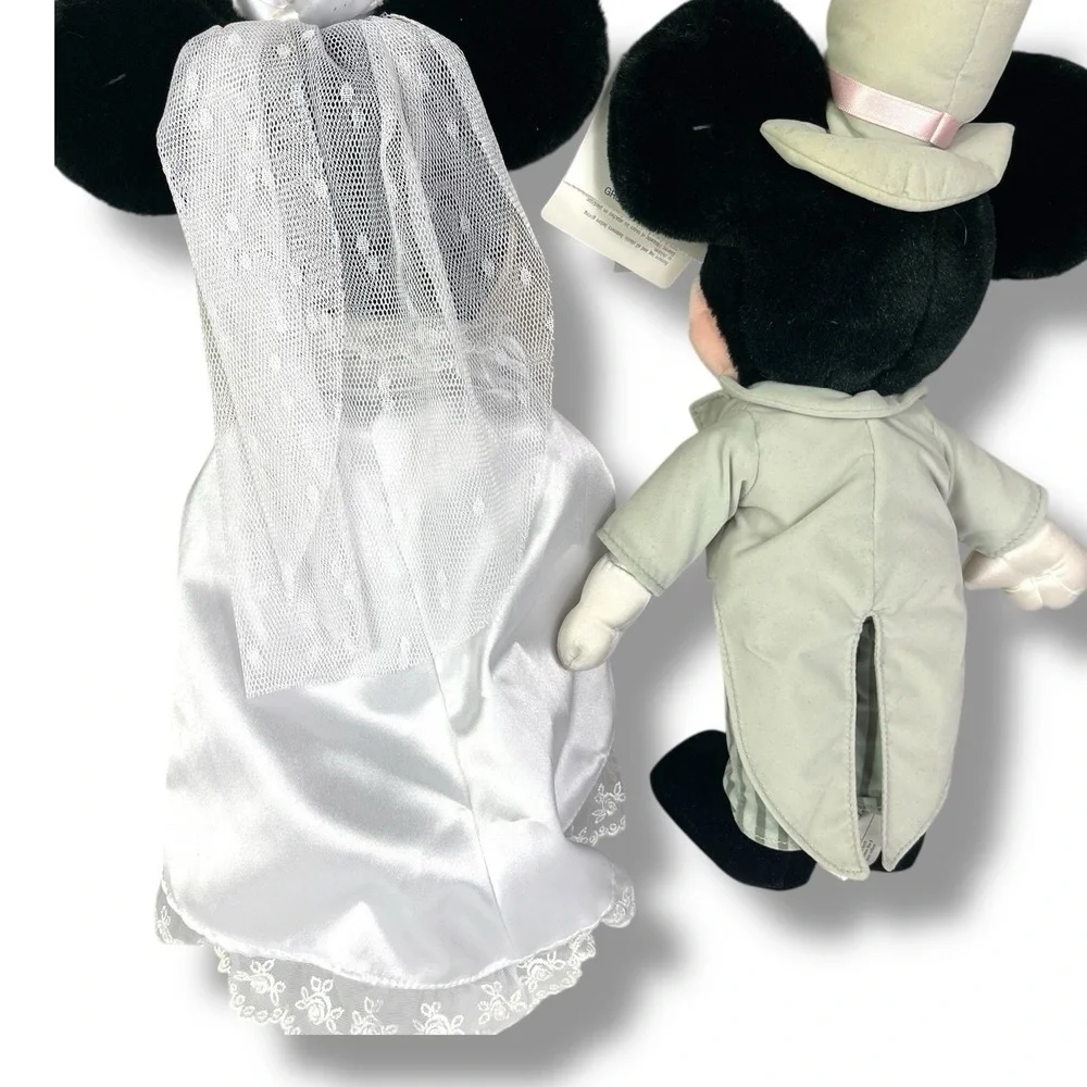Disney Store Mickey & Minnie Mouse 12